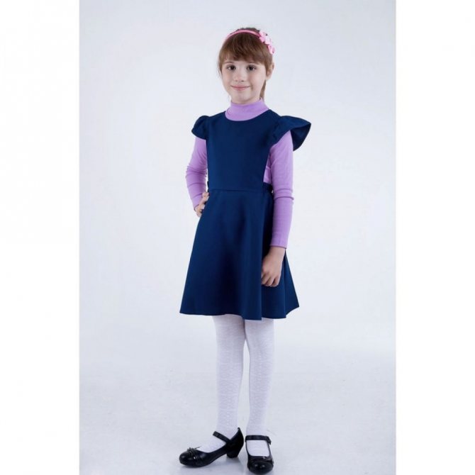 Сарафан для школы с рукавами-крылышками